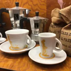 Gdzie kupić pamiątki w Rzymie? Odkryj unikalne miejsca i oferty