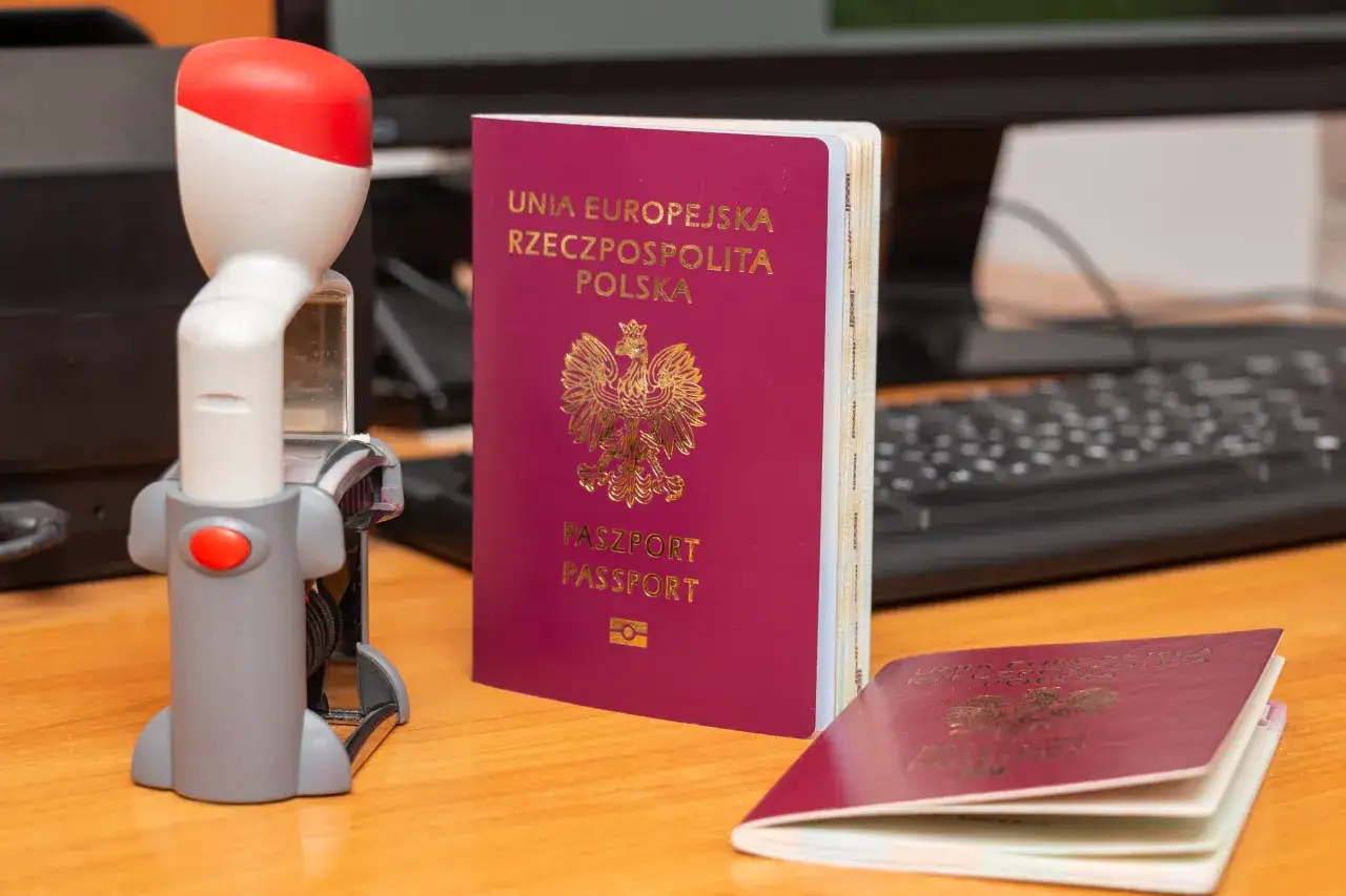Zdjęcie Ile czasu trwa wyrobienie paszportu? Sprawdź, co wpływa na czas oczekiwania